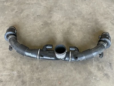 15 16 17 Jaguar F-Type Air Intake Hose Resonator Duct Tube Pipe 3.0L 1611 OEM - Image 1 of 4
