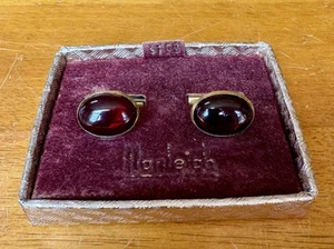 Vintage Manleigh Red Glass Cufflinks Cabachon Swank Prom Tuxedo - Picture 1 of 7
