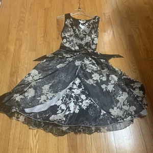 Vtg New Ice  100% Silk Floral Black/ Beige  Wrap Dress Sleeveless Ruffle Size 8 - Picture 1 of 17