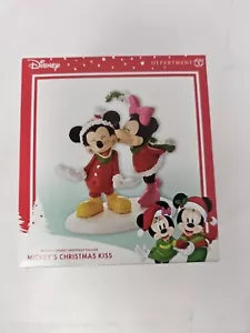 Mickey's Christmas Kiss Department 56 Disney Village 4053053 mouse Minnie Z - Picture 1 of 2