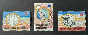 1975 NETHERLANDS ANTILLEN NEDERLAND SALT INDUSTRY BONAIRE VF MNH - Picture 1 of 1