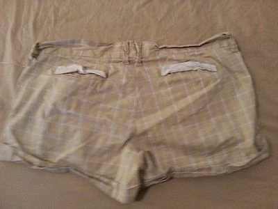 Pantalones cortos para mujer Abercrombie & Fitch caqui 4 algodón Foto 1 de 3