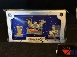 Set 25 spille Topolino e amici che celebrano Disney LE900 - SPEDIZIONE GRATUITA - Foto 1 di 4