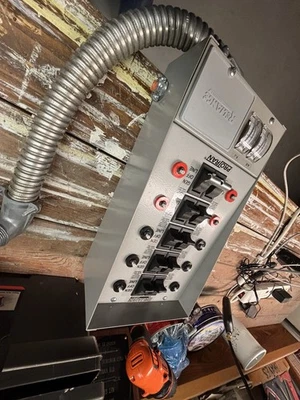 Interruptor de transferencia de generador Reliance Control ProTran 31410C 10 circuitos 30 amperios Foto 1 de 4