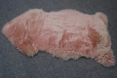 100% Natural sheep Fur Sheep Skin Rug Luxury Throw Silky Warm Floor  Mat 22 - Image 1 of 4