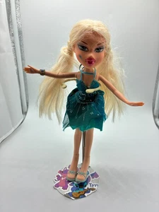 Bambola Bratz vestito originale blu acqua vestito e scarpe con braccialetto da polso - Foto 1 di 4