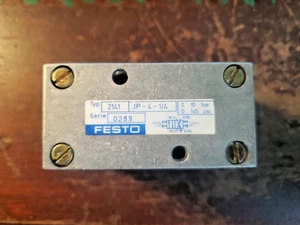 FESTO TYP 2141 JP-4-1/4 PNEUMATISCHES VORGESTEUERTES VENTIL 10BAR 145PSI (TA47MS) - Bild 1 von 5