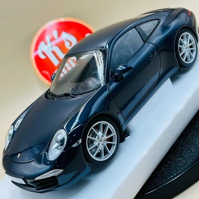 Minichamps 1/18 Porsche Carrera S Coupe 2012 blue Dealer edition WAP0210200C - Image 1 of 4