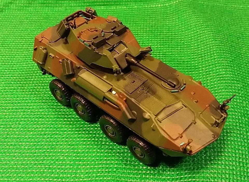 3° MODELLINO EASY MODEL CARRO ARMATO   C -12      01/18 - Immagine 1 di 4