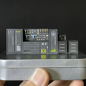 1:64 Diorama Repair Workshop Tools Table Cabinet Model Scene Display Props Model - Picture 1 of 18