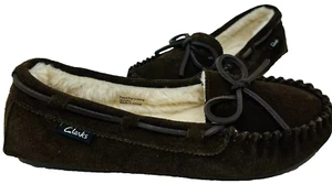 Clarks Women's Suede Slip On Lined Comfort Moccasin Slippers Brown Size:6 166C - Picture 1 of 5