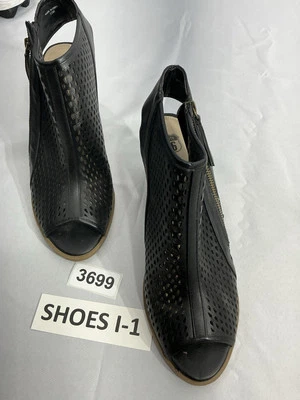 Zapatos para mujer Route 66 talla 11 M negros ventilados punta abierta honda tacón trasero  Foto 1 de 4