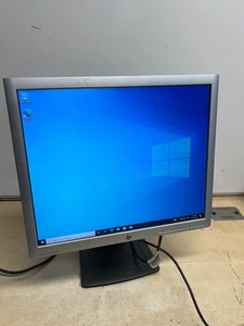 Monitor cuadrado HP Compaq LA1956x 19" relación 5:4 - VGA/DVI - probado - OP134G - Imagen 1 de 2