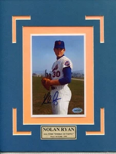 NOLAN RYAN NEW YORK METS AUTOGRAPHED 8 X 10 CERTIFICATE OF AUTHENTICITY - Picture 1 of 3