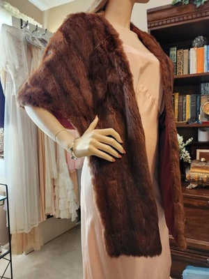Vintage Van Dyke Brown Mink Shaped Stole Wrap 1940’s 1950's - Image 1 of 4
