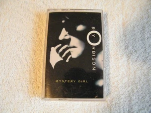 ROY ORBISON - Mystery Girl - CASSETTE Tape VIRGIN - 1989 - Rock JEFF LYNNE - Picture 1 of 6