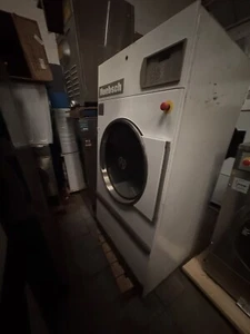 Huebsch HU050 Gas Dryer Commercial Industrial Tumble Dryer 24kg/50lb Capacity - Picture 1 of 8