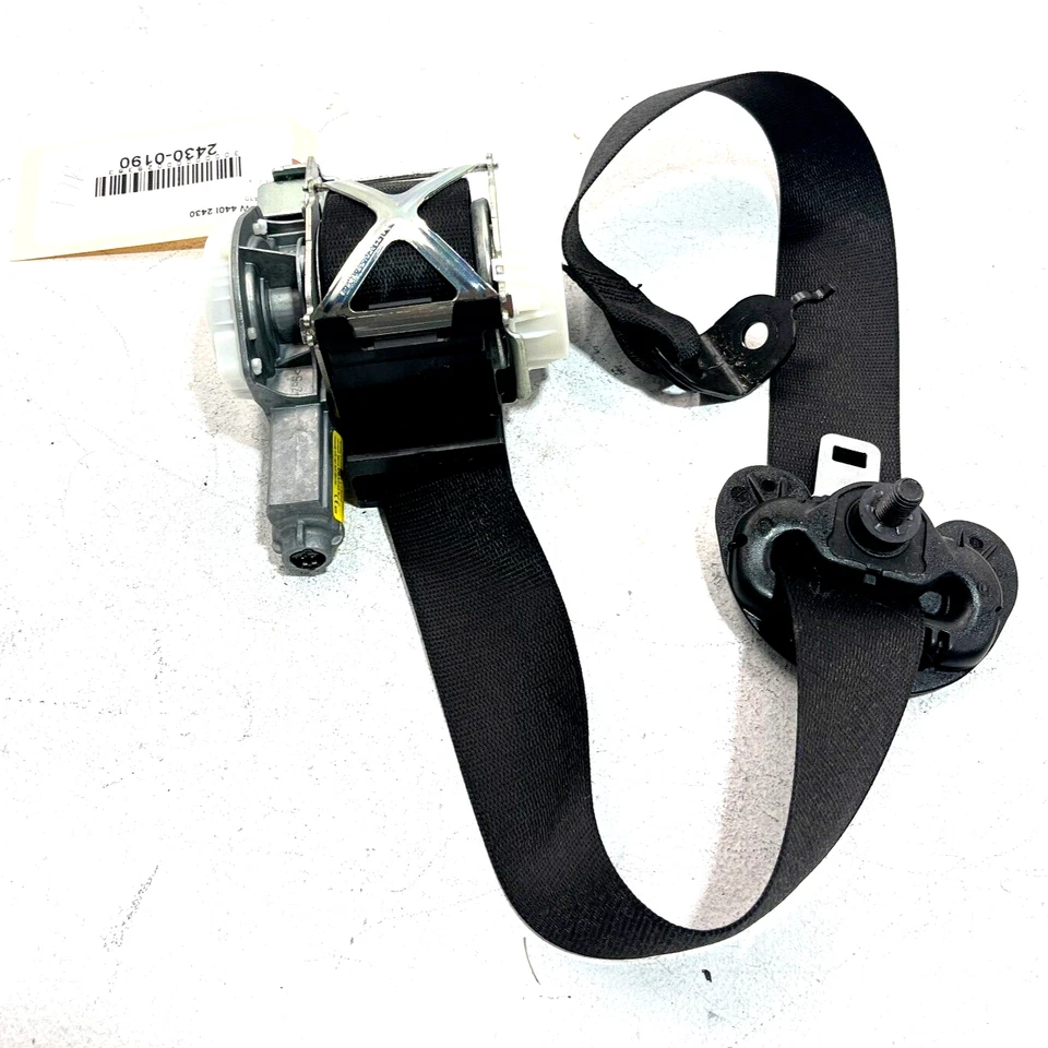 BMW 440i 2017-2020 delantero derecho pasajero cinturón de seguridad retractor OEM Foto 1 de 4