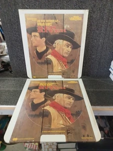 CED VIDEODISC RED RIVER John Wayne Montgomery Clift Joanne Dru  1948 2 Disc Set - Picture 1 of 1