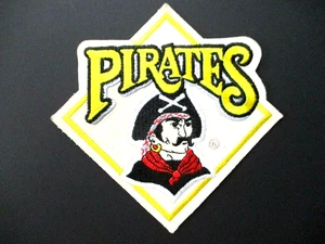 Pittsburgh Pirates Larger Vintage Logo Big Patch Size 6 x 6 Inch - Picture 1 of 2