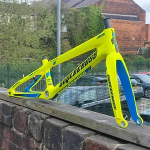 Chasis de carreras de fibra de carbono Supercross BMX Vision F1 amarillo de alta visibilidad - Imagen 1 de 13