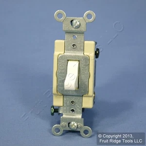 Leviton White COMMERCIAL 4-Way Toggle Wall Light Switch 20A CSB4-2W - Picture 1 of 4