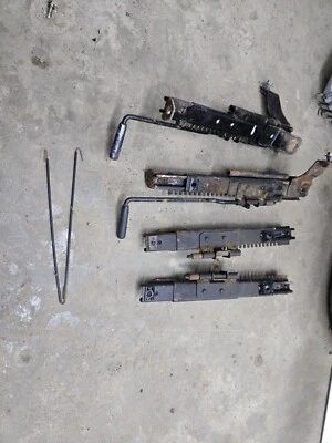 Par deslizadores de rieles de asiento Datsun 280zx 1979-83 izquierda derecha mango negro Foto 1 de 4