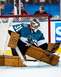 Foto de hockey Antti Niemi 2015 Stadium Series San Jose Sharks 8x10 NHL - Imagen 1 de 1