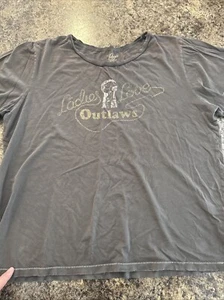Vintage Style Waylon Jennings XXL Shirt Ladies Love Outlaws - Picture 1 of 11