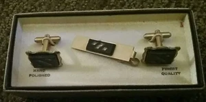 Vintage cufflinks and tie clasp - Picture 1 of 2