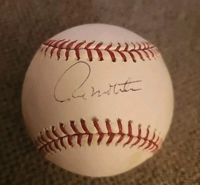 PAUL MOLITOR SIGNED MLB BASEBALL MINNESOTA TWINS PSA/DNA AUTHENTICATED #AO16090 - Image 1 of 4