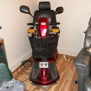 Merits Pioneer 3, S131, 3 Wheel Mobility Electric Scooter, 400 lb. Cap. - Picture 1 of 6