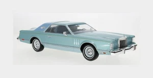 1:18 MCG Lincoln Continental Mark V 1978 Light Blue Met MCG18369 Model - Picture 1 of 2