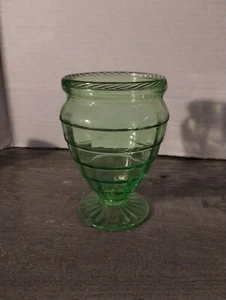 Green Block Optic Uranium Glass Vase 5" Ribbed Design Vintage Style - Picture 1 of 4
