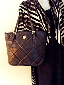 ANNE KLEIN Black Quilted Medium Tote Purse W/ Attached Card Wallet Pre - owned - Picture 1 of 17