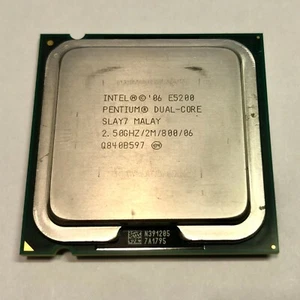 Intel Pentium E5200 2.5GHz Dual-Core Processor LGA775 Socket T - Picture 1 of 2