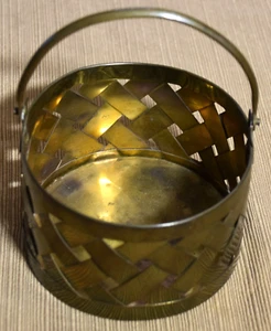 Vintage Brass Woven Round Basket with Handle and Perfect Patina! 4.75” X 3” - Picture 1 of 8
