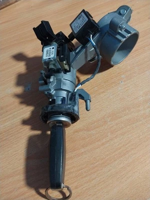 2013 2014 Buick Verano Ignition Switch W Key 4121694 - Image 1 of 4