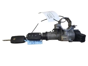 Volkswagen Polo V 6R 2011 Diesel Ignition barrel lock 6R0905851B JUT235476 - Picture 1 of 5