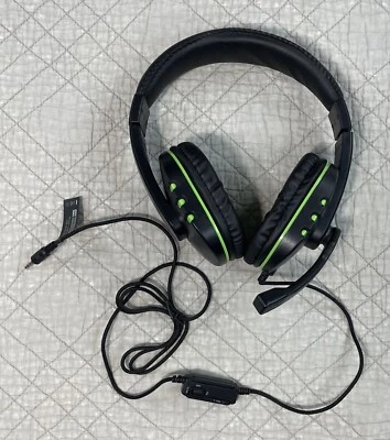 Auriculares para juegos dreamGEAR (negro/verde) Foto 1 de 4