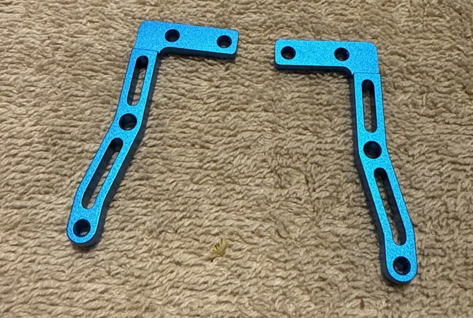 42389 Tamiya TRF104 Chassis Rear Stiffener - Aluminum R/L - 9803533 - Image 1 of 1