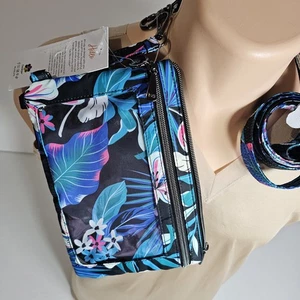 Lug Peekaboo Convertible Crossbody Bag Hibiscus Zip Pockets Quilted RFID New Tag - Bild 1 von 5