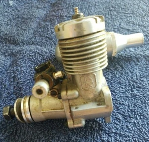 Used HP 20 w/ Perry Carb RC Engine - Picture 1 of 5