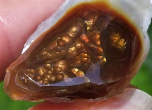 Esemplare di agata da fuoco dolce iridescente dal Messico 49,6 cts - Foto 1 di 16