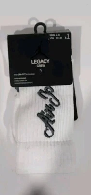 Meias Nike Air Jordan Legacy Rmastered Crew branco/cinza/preto S 4-6 NOVO SK0024-100 - Imagem 1 de 4
