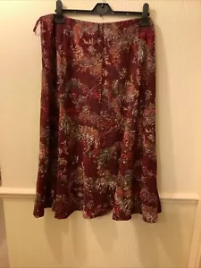 M&S Jacquard Velvet Plush  Burgundy Mustard Print Midi Skirt Pull On Size 16 - Picture 1 of 6