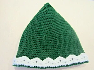 Weihnachtselfenmütze, grün mit weißer Spitze, gewelltes Bündchen, passt Baby/Kleinkind - Bild 1 von 3