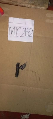 1x Citroen C4 Picasso 2008 2.0 petrol injector  MIC2B-2 - Image 1 of 3