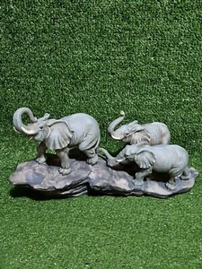 Estatua de resina pesada adorno familiar elefante efecto pizarra 15" de largo - Imagen 1 de 13