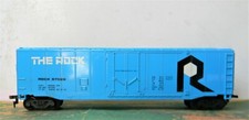 Bachmann 50' Box car ~ ROCK ISLAND ~ White Catwalk Rd# ROCK 57025 - HO